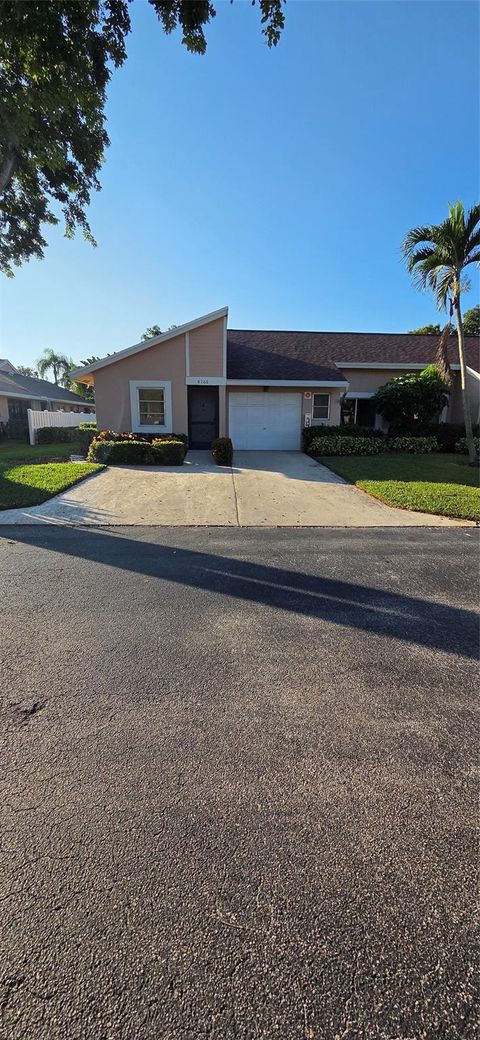 8166 Springtree Rd A Boca Raton FL 33496