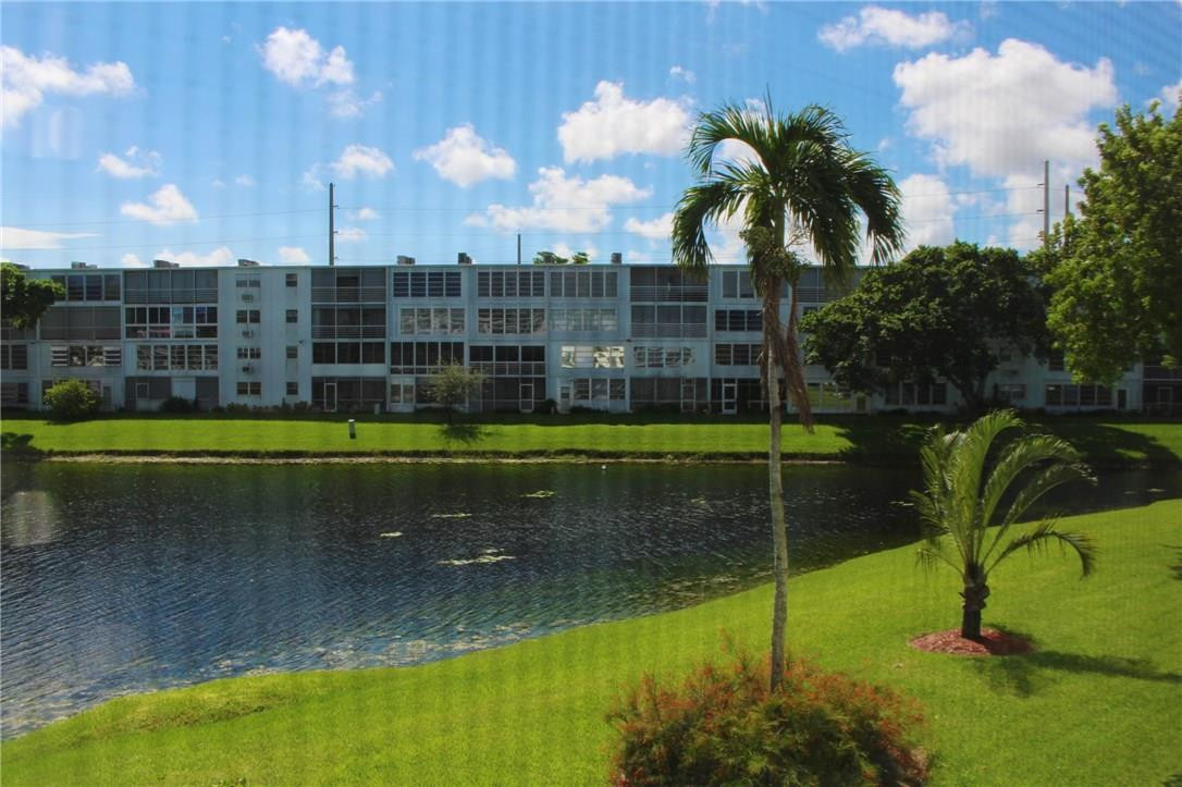 CENTURY VILLAGE EAST - Residential