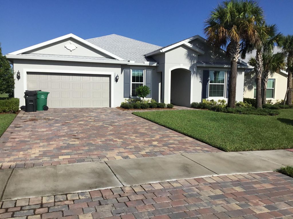 Photo of 12560 SW Key Deer Lane, Port Saint Lucie, FL 34987 (MLS # R10924157)