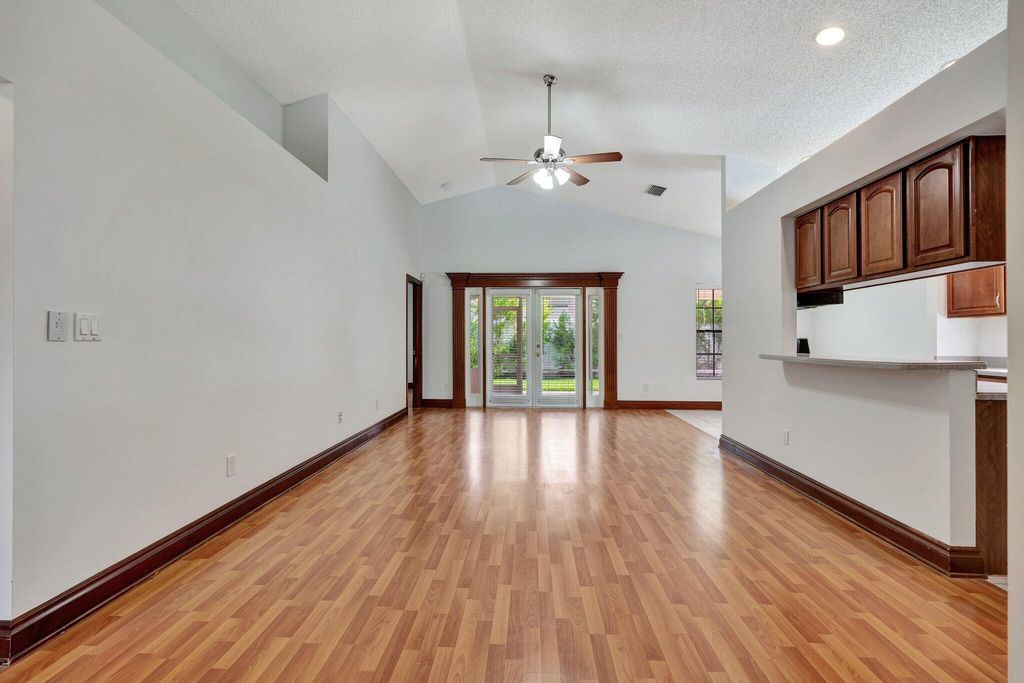 Photo of 6149 Foster Street, Jupiter, FL 33458 (MLS # B26042663)