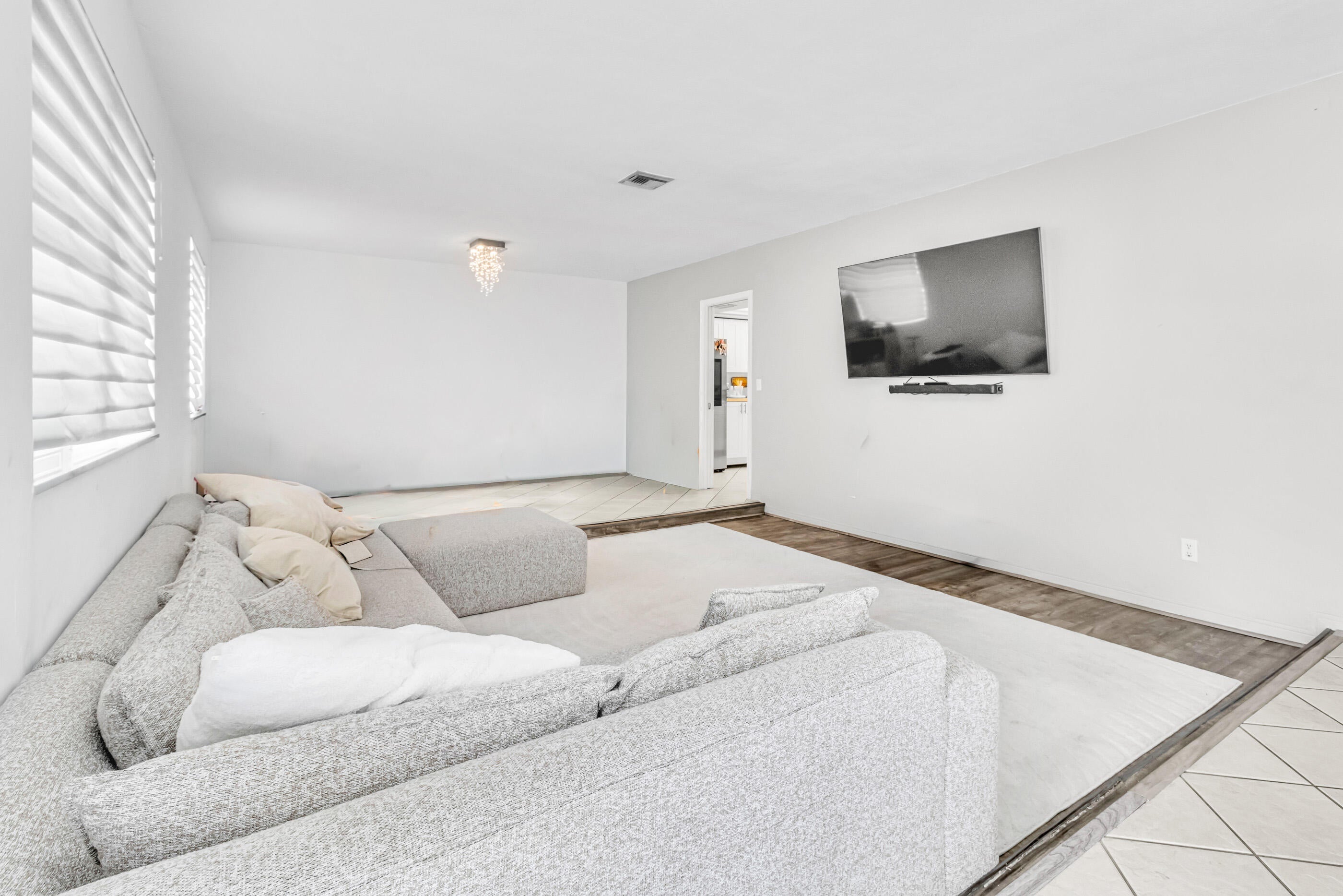 2200 N 47th Avenue, Hollywood FL 33021