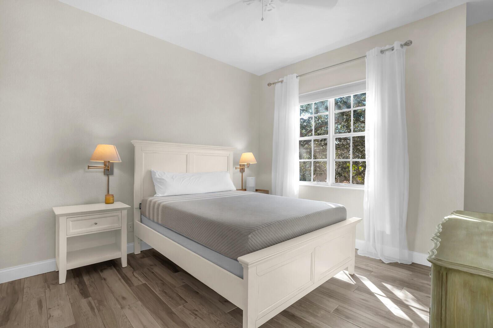 LEGENDS AT GARDENS - Residential Lease