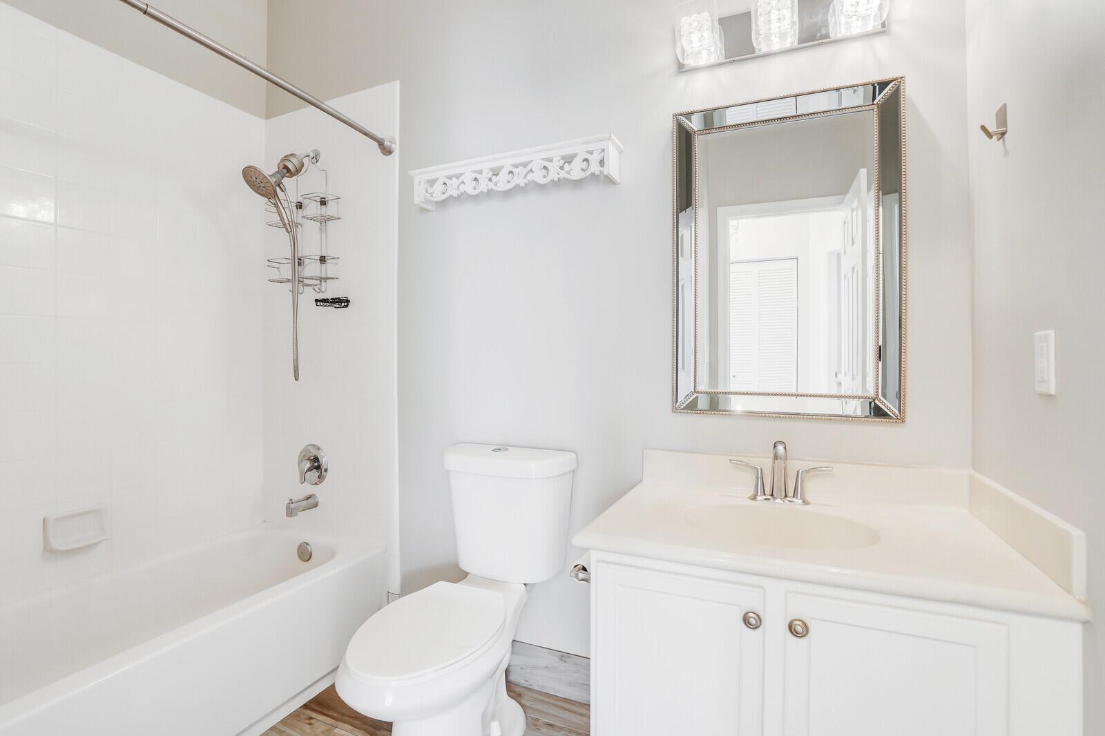 LEGENDS AT GARDENS - Residential Lease