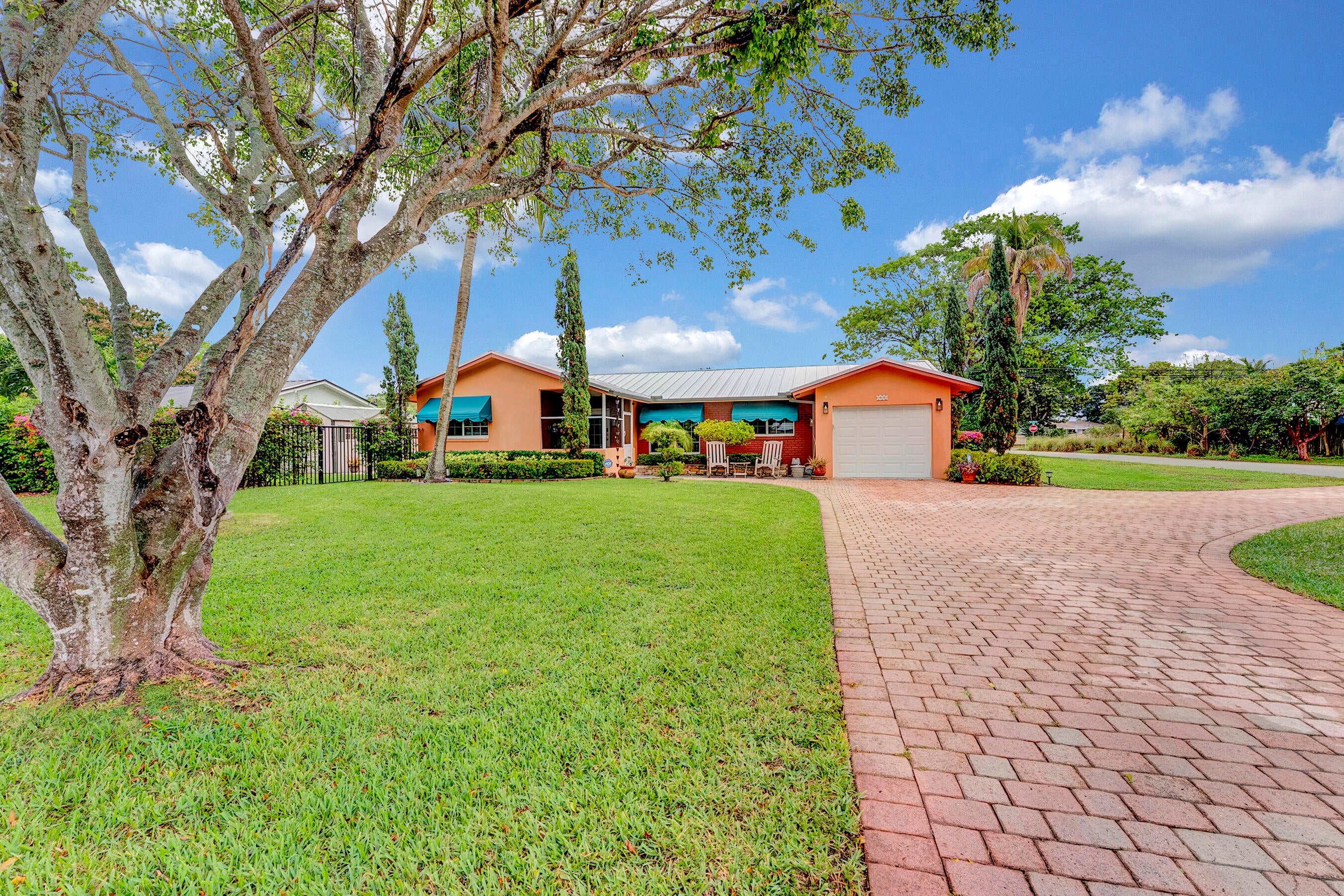 661 Eagle Circle