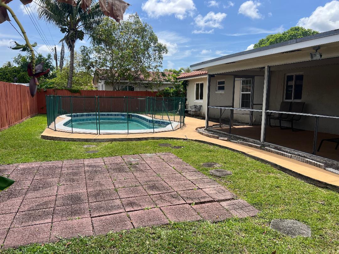 CORAL SPRINGS SUB NO 1 - Residential