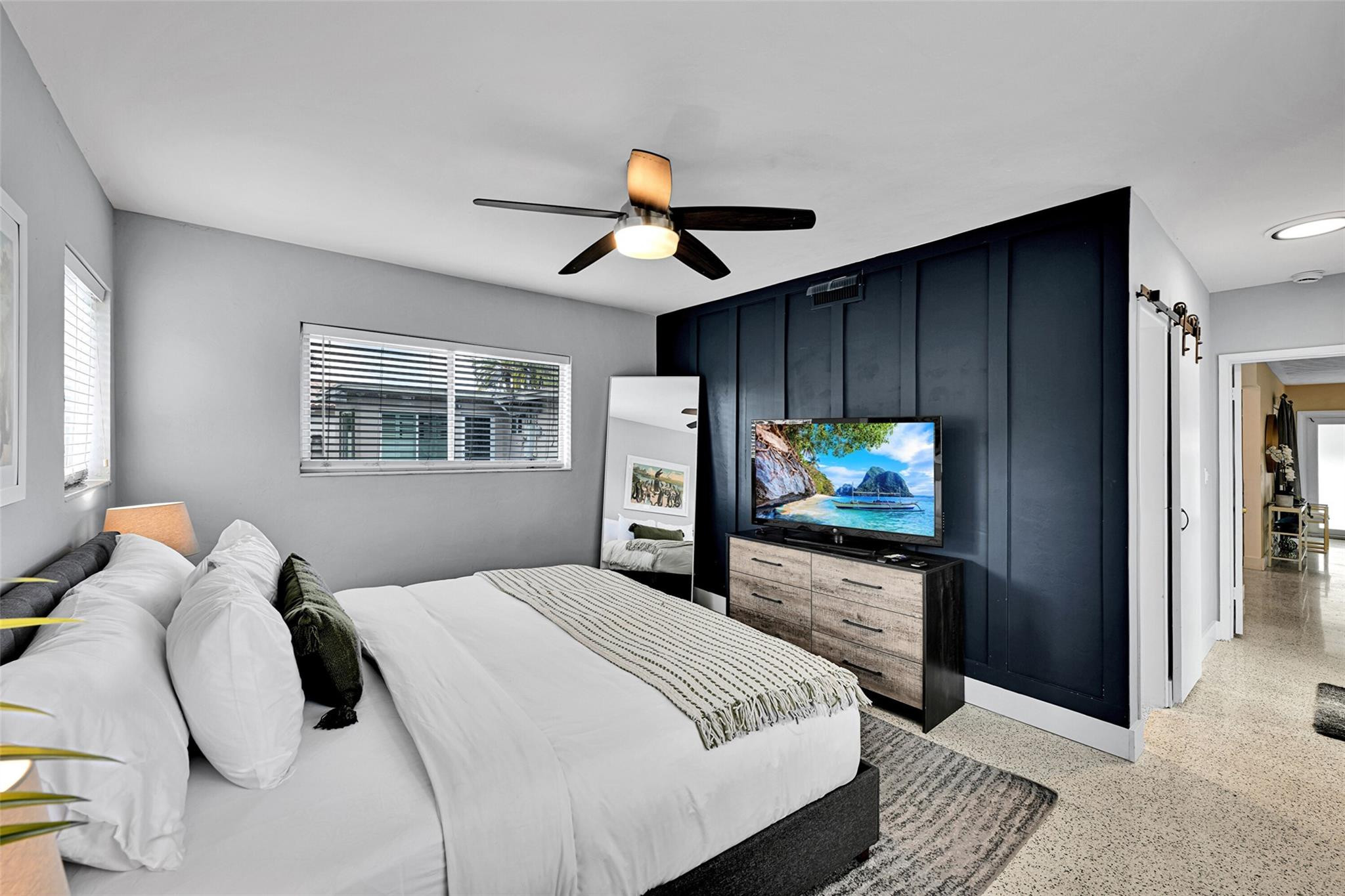 Lauderdale Park 6-33 1/2 - Residential