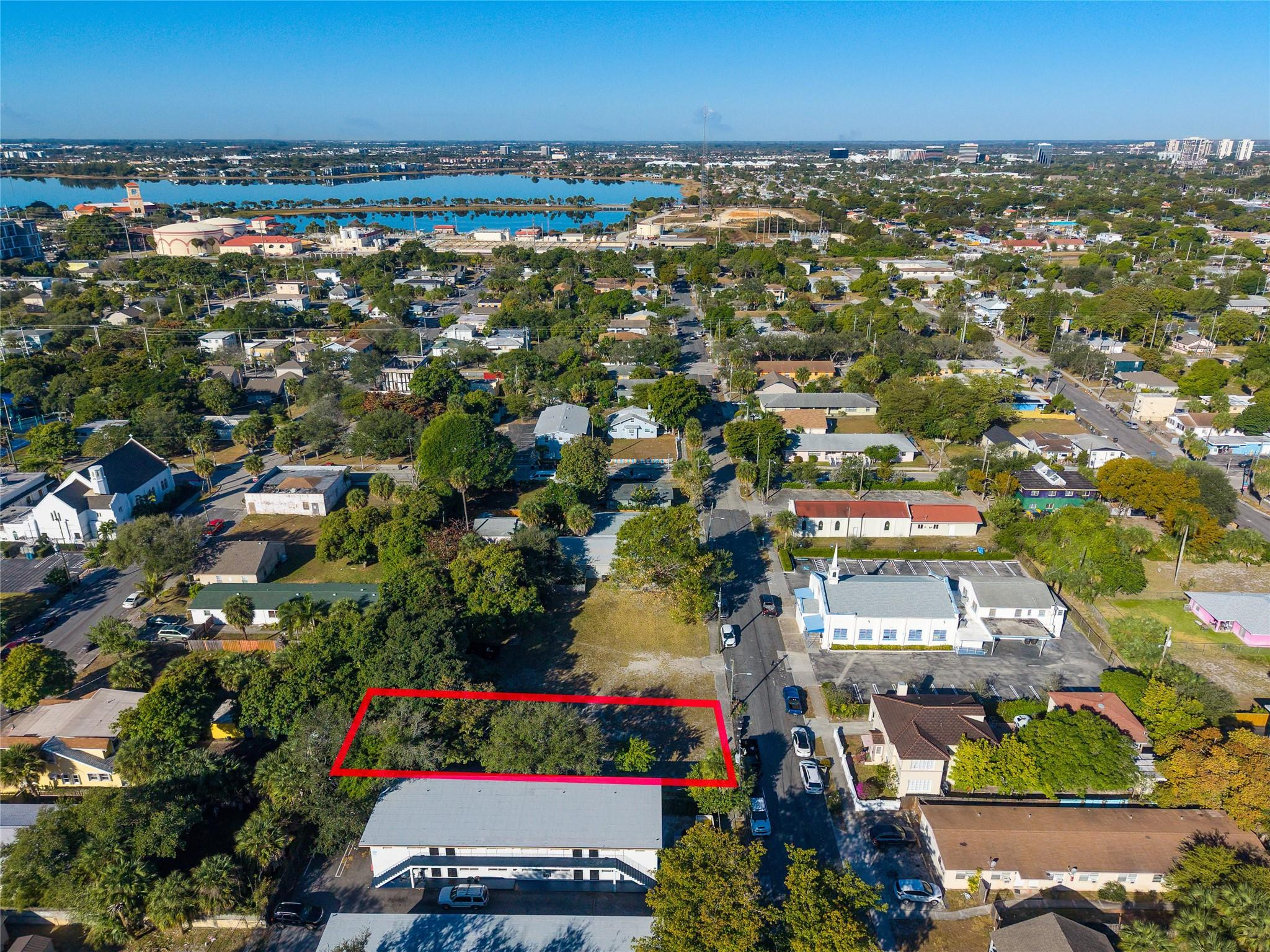 CLOWS ADD TO WPB - Land