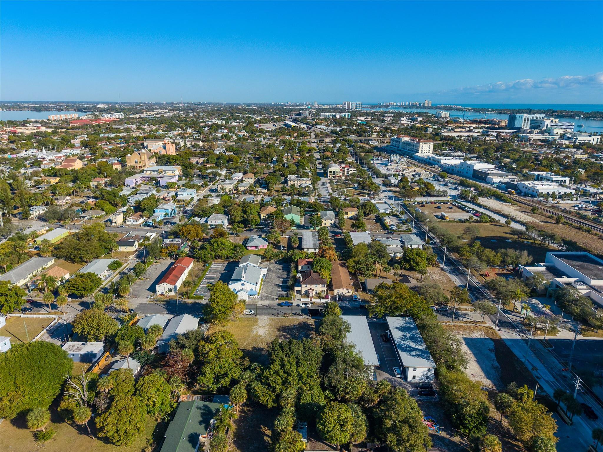 CLOWS ADD TO WPB - Land