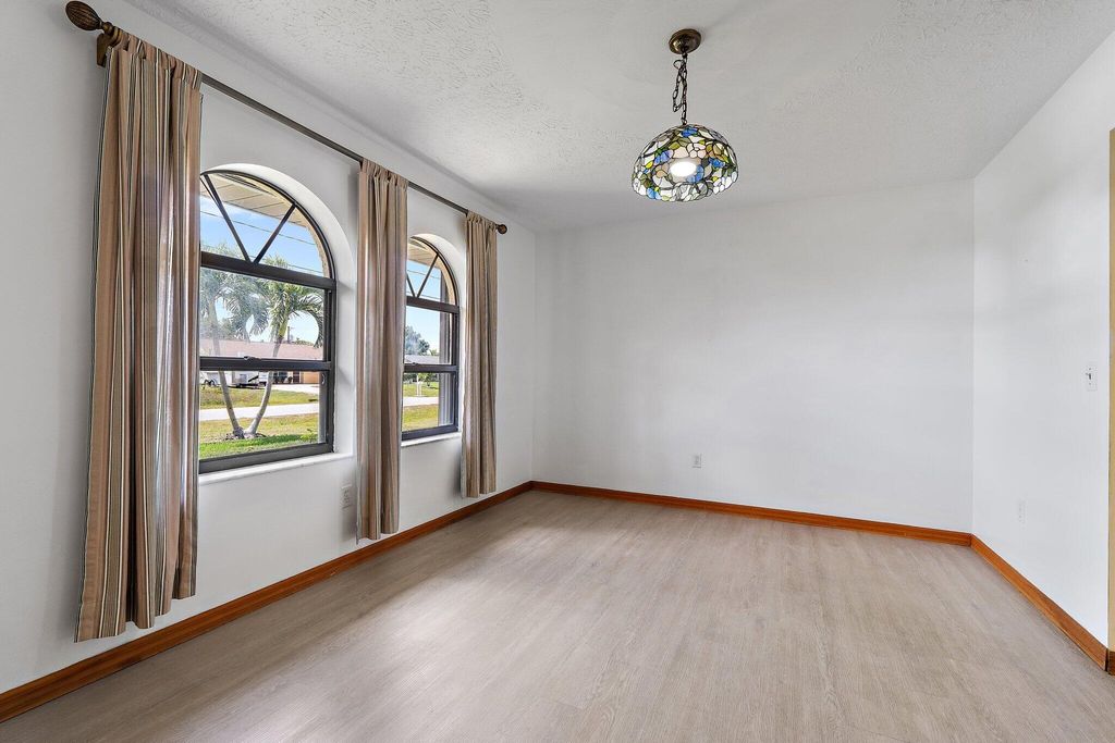 Photo of 149 NE Sagamore Terrace, Port Saint Lucie, FL 34983 (MLS # R11082037)