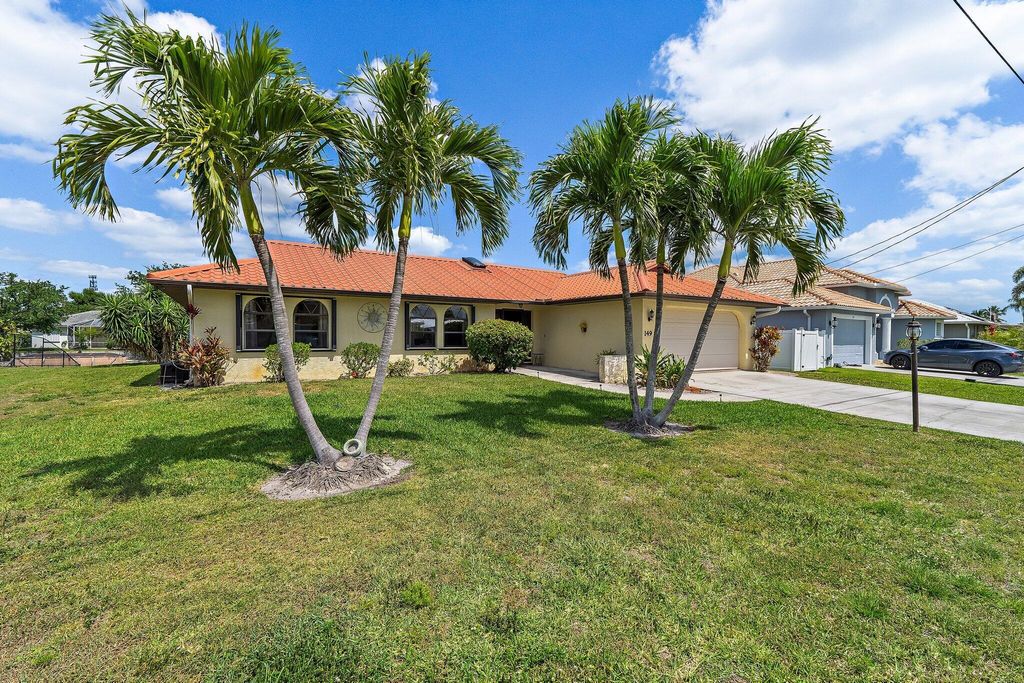 Photo of 149 NE Sagamore Terrace, Port Saint Lucie, FL 34983 (MLS # R11082037)