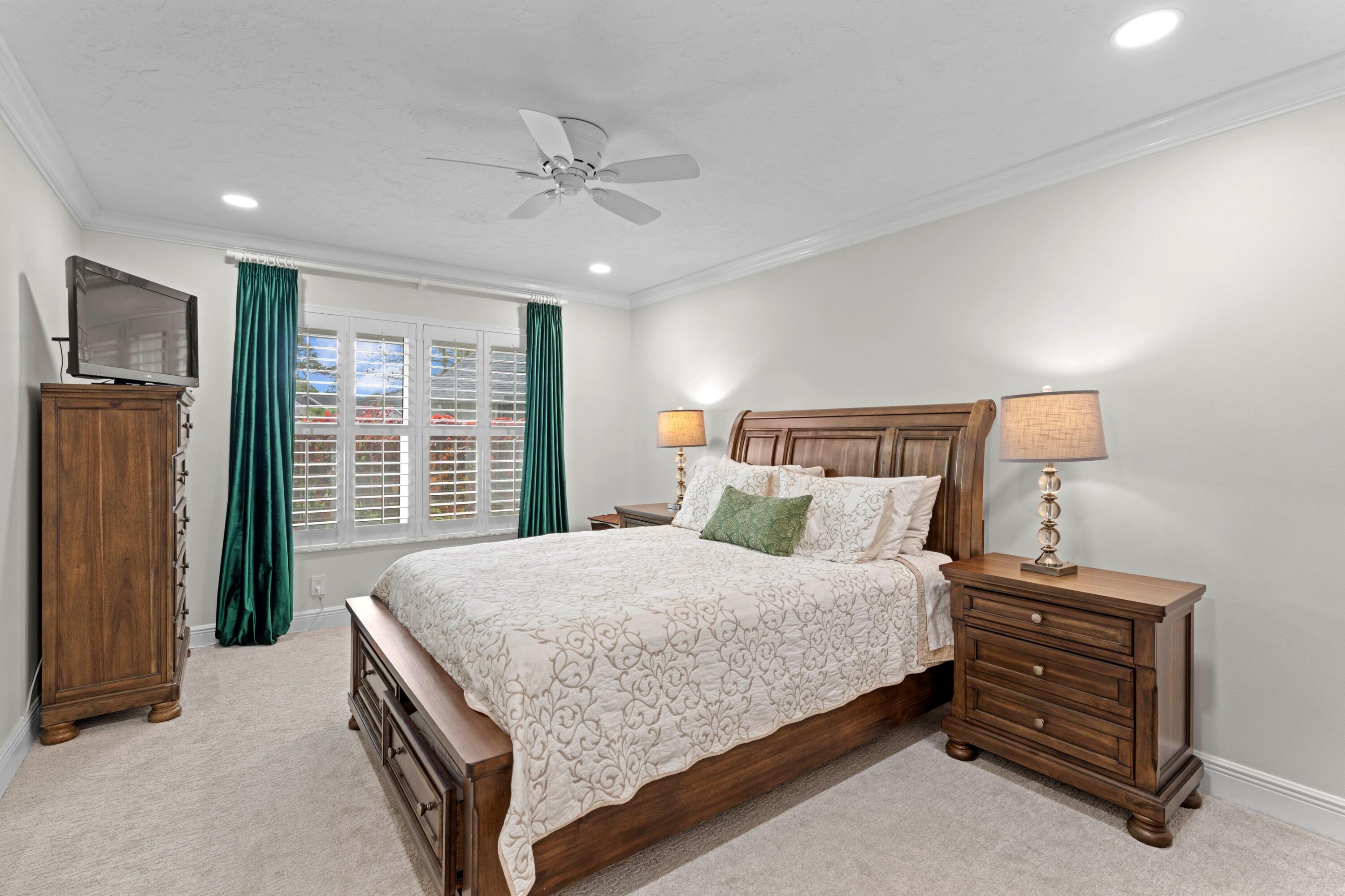 BARRINGTON WOODS OF WELLINGTON - Residential