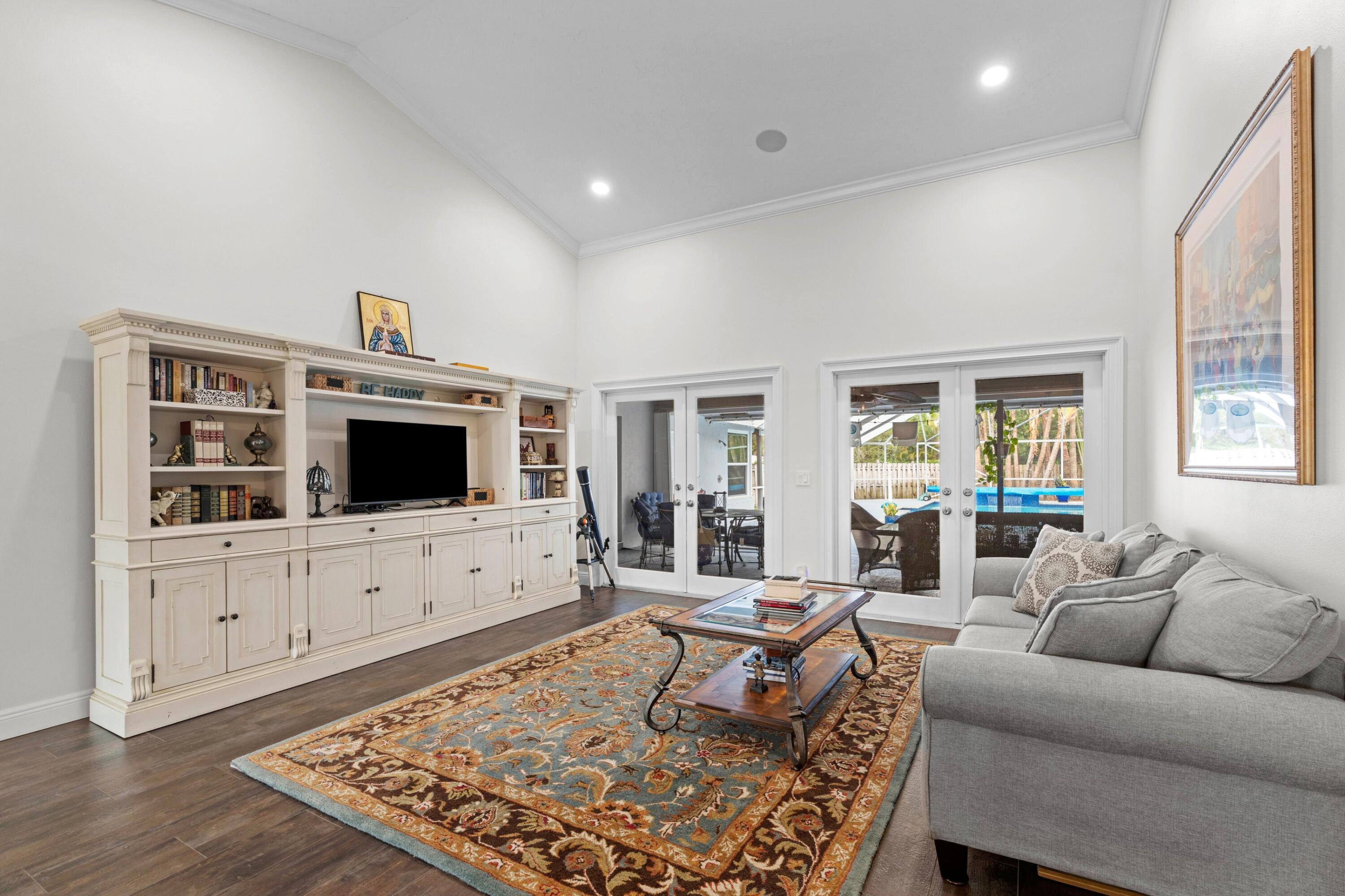 BARRINGTON WOODS OF WELLINGTON - Residential