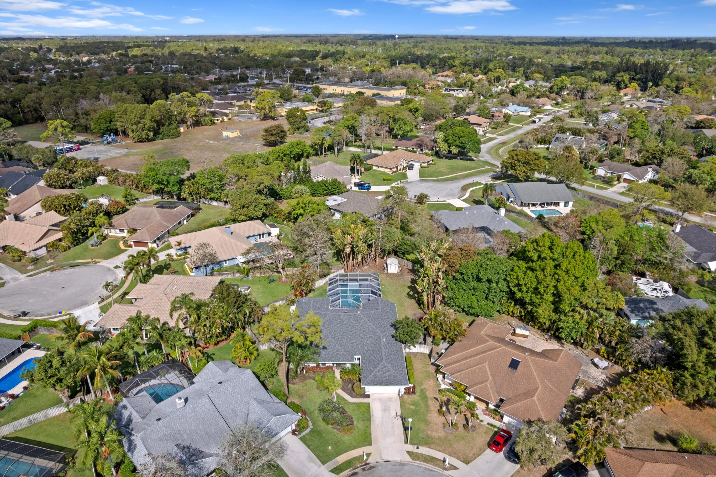 BARRINGTON WOODS OF WELLINGTON - Residential