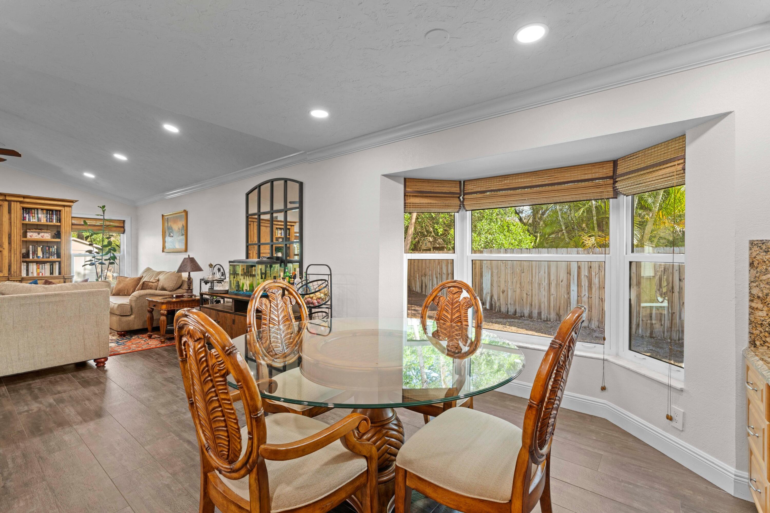 BARRINGTON WOODS OF WELLINGTON - Residential