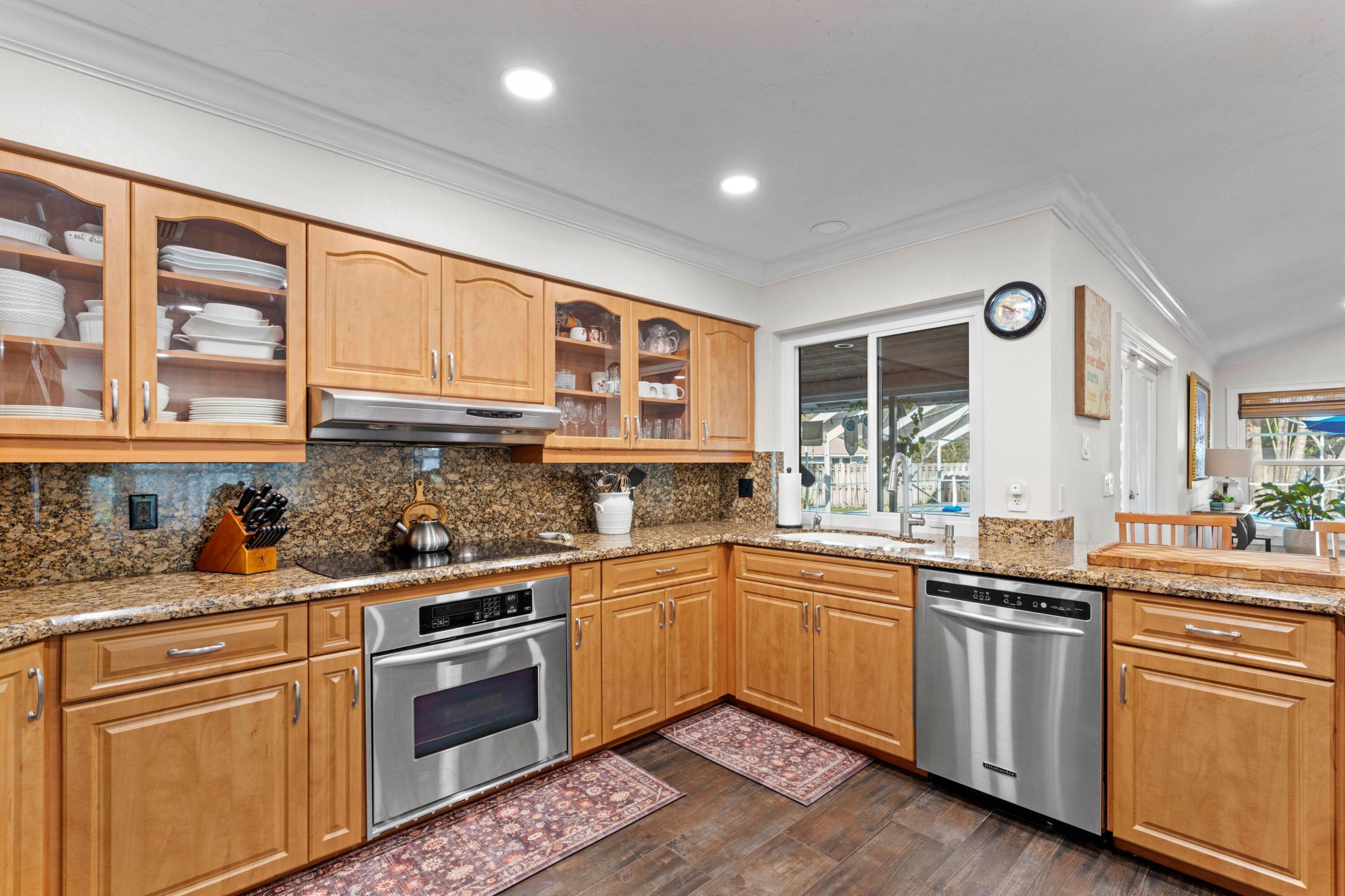 BARRINGTON WOODS OF WELLINGTON - Residential