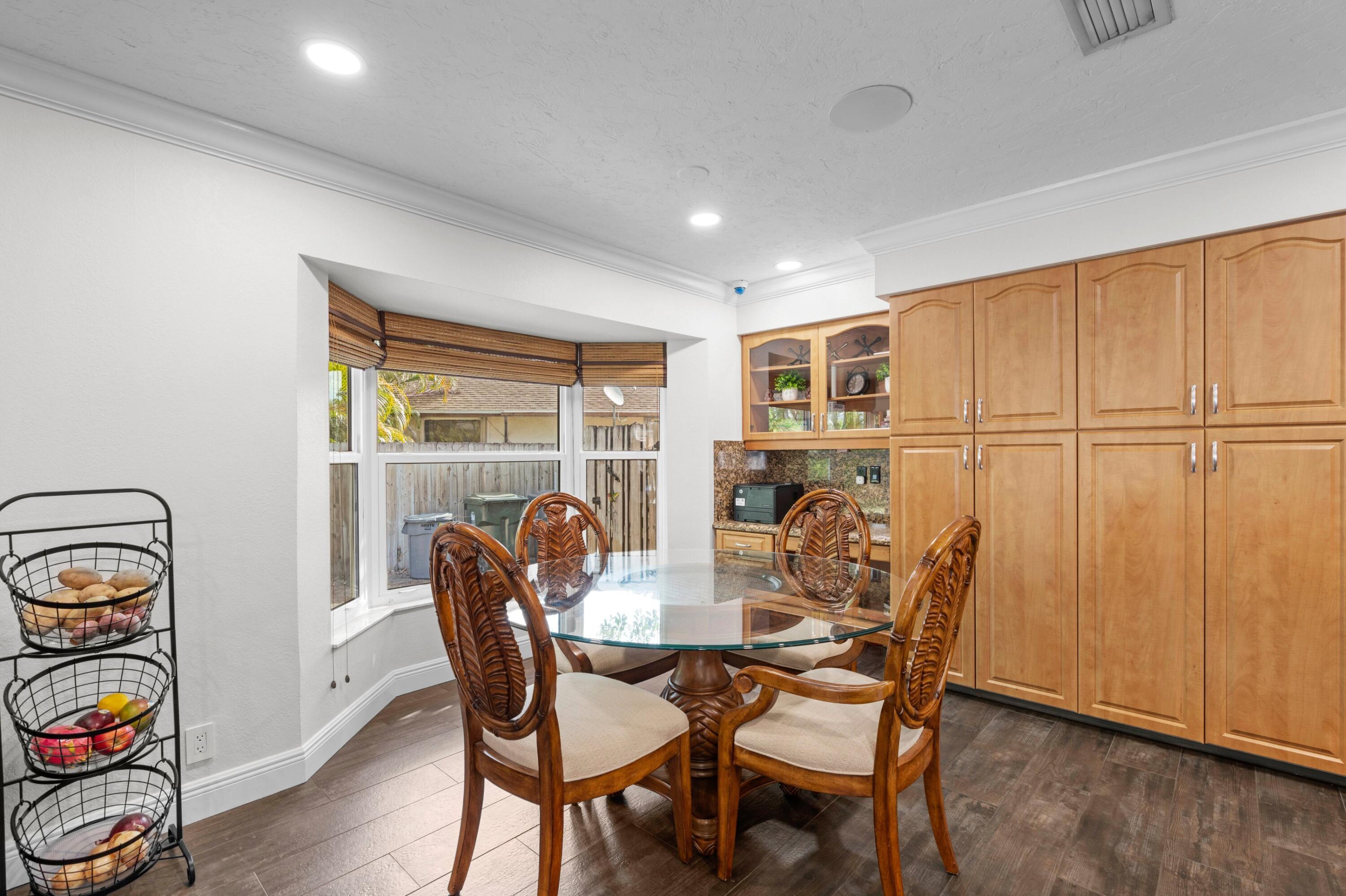 BARRINGTON WOODS OF WELLINGTON - Residential