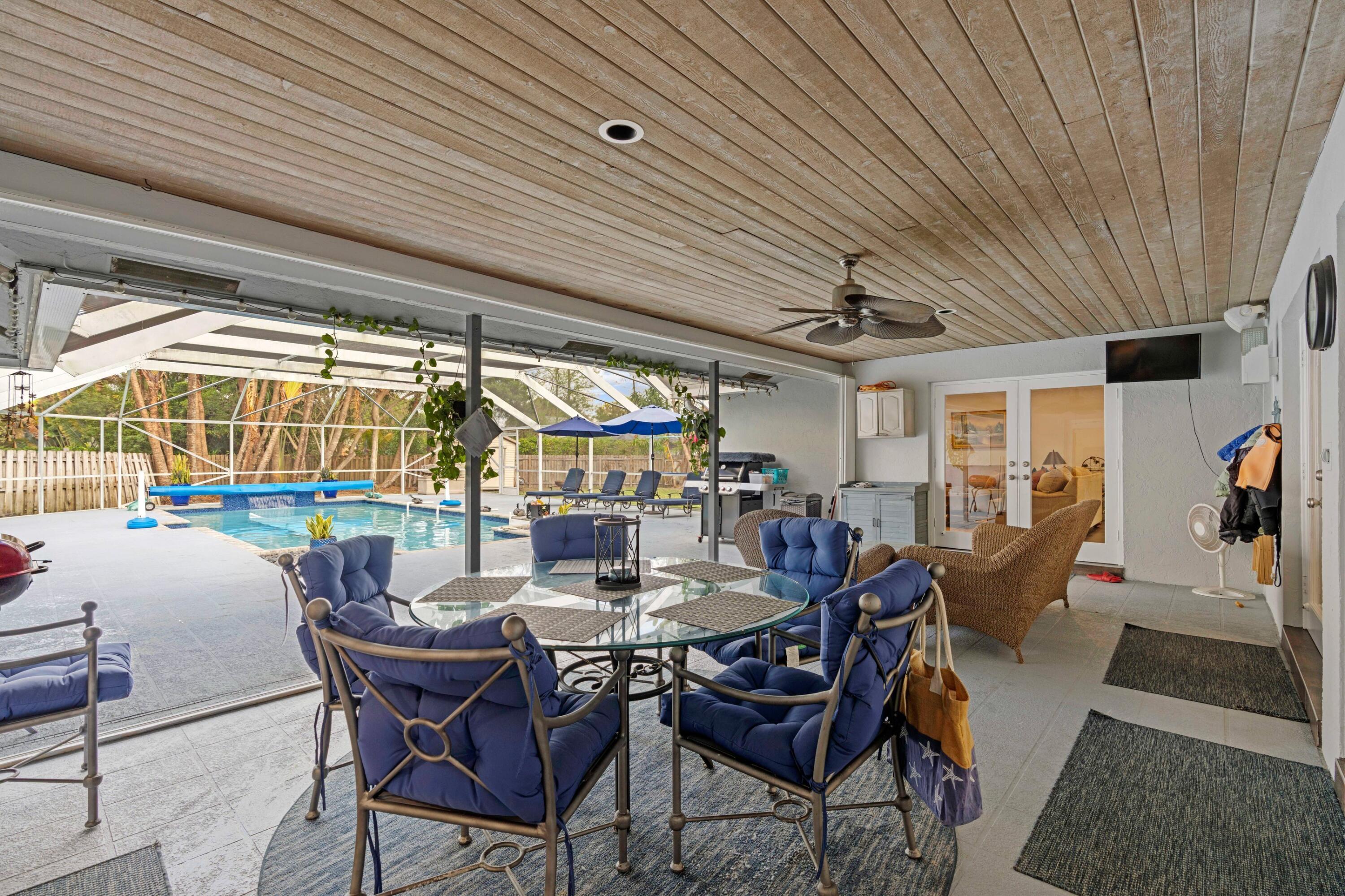 BARRINGTON WOODS OF WELLINGTON - Residential