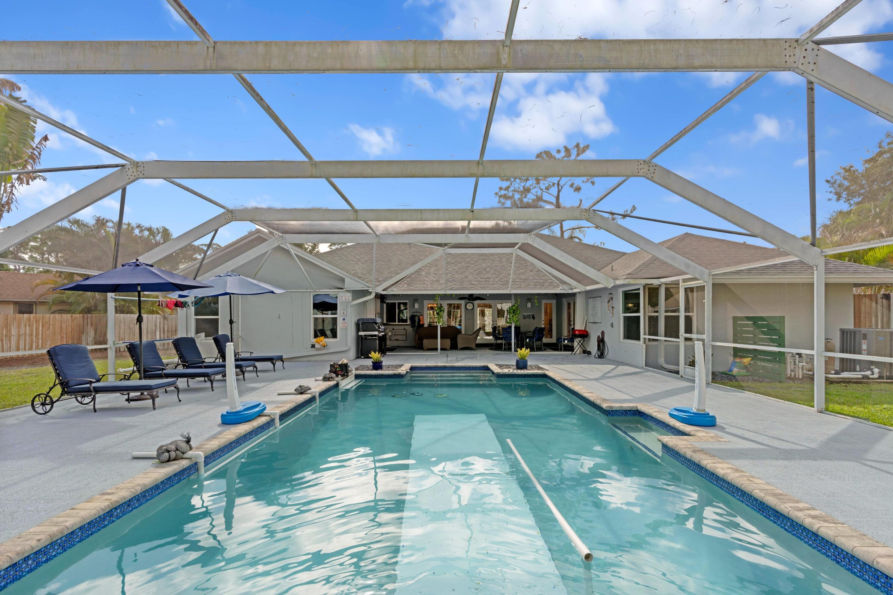 BARRINGTON WOODS OF WELLINGTON - Residential