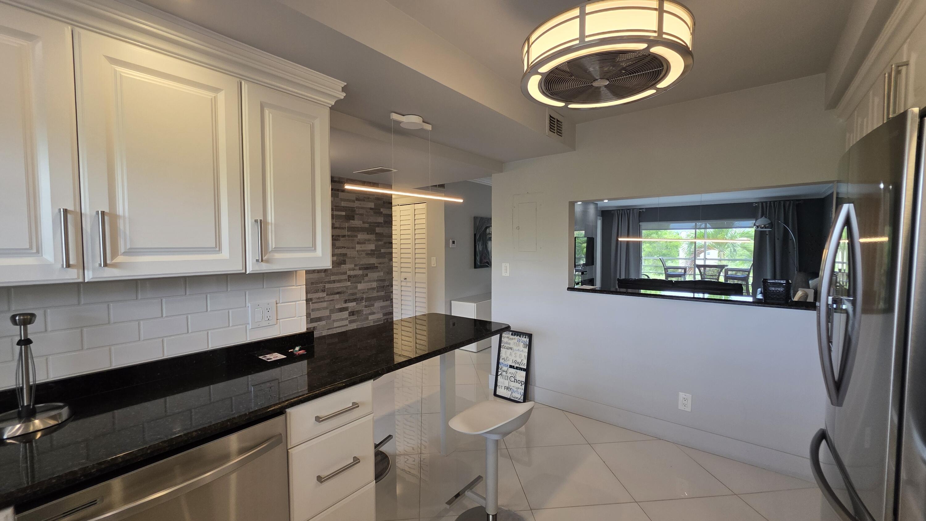 9301 Sunrise Lakes Boulevard 306