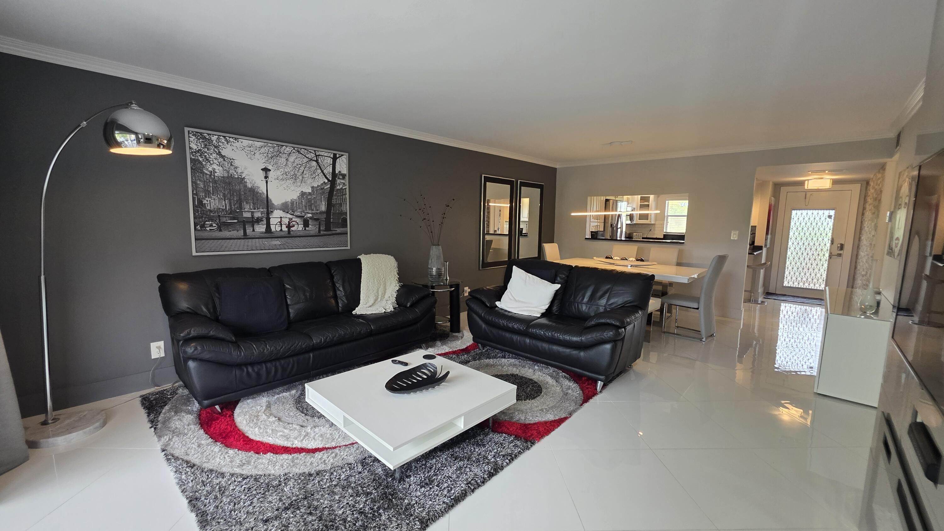 SUNRISE LAKES 95 CONDO - Residential