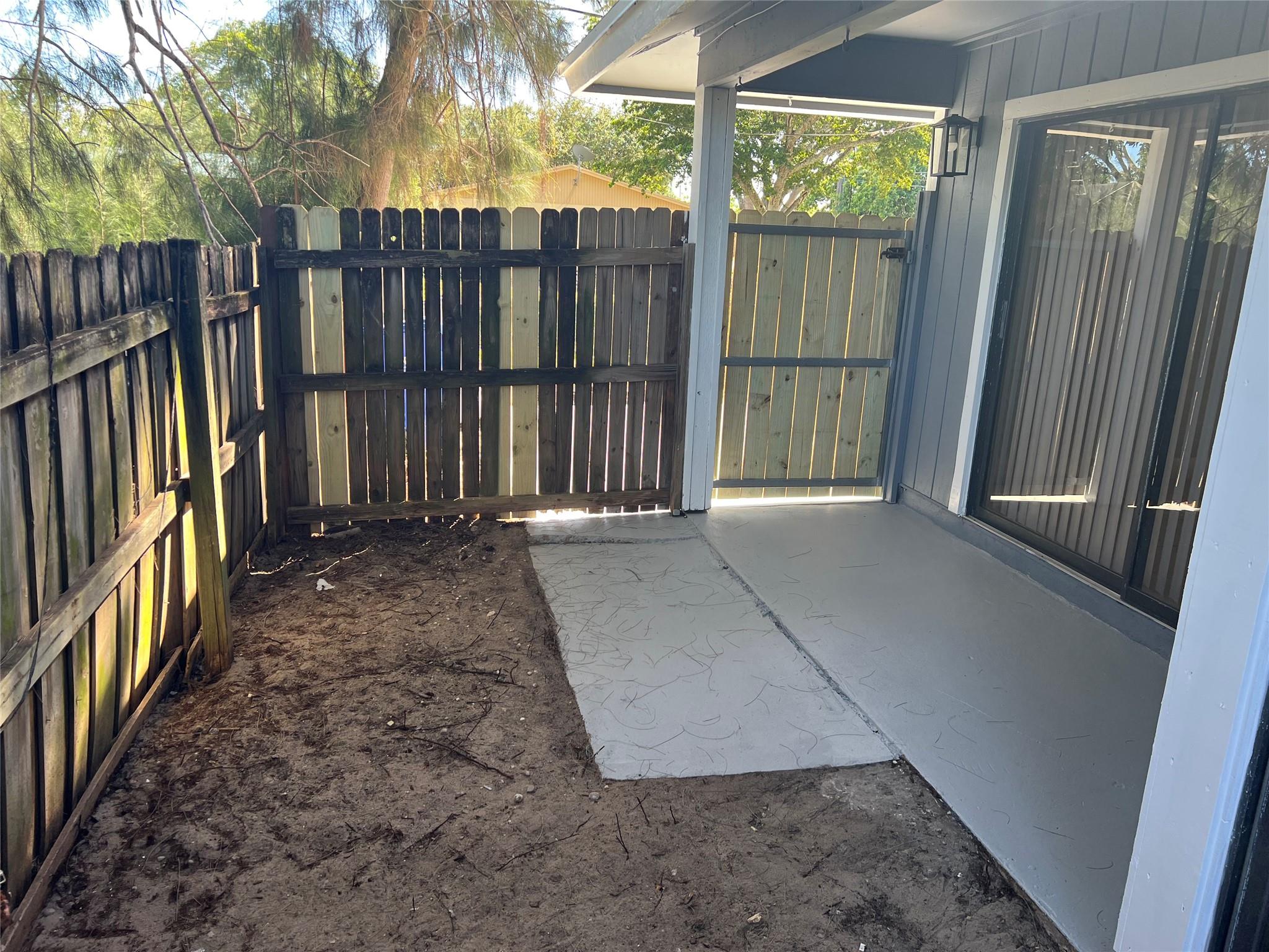 First Add To The Highland - Residential Lease