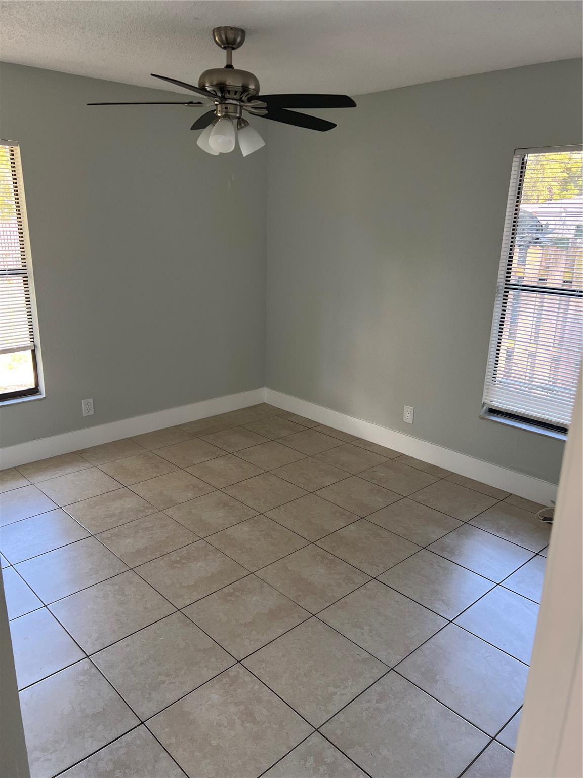 First Add To The Highland - Residential Lease