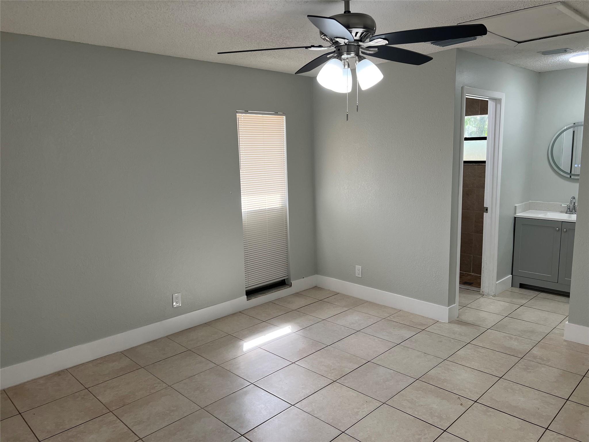 First Add To The Highland - Residential Lease