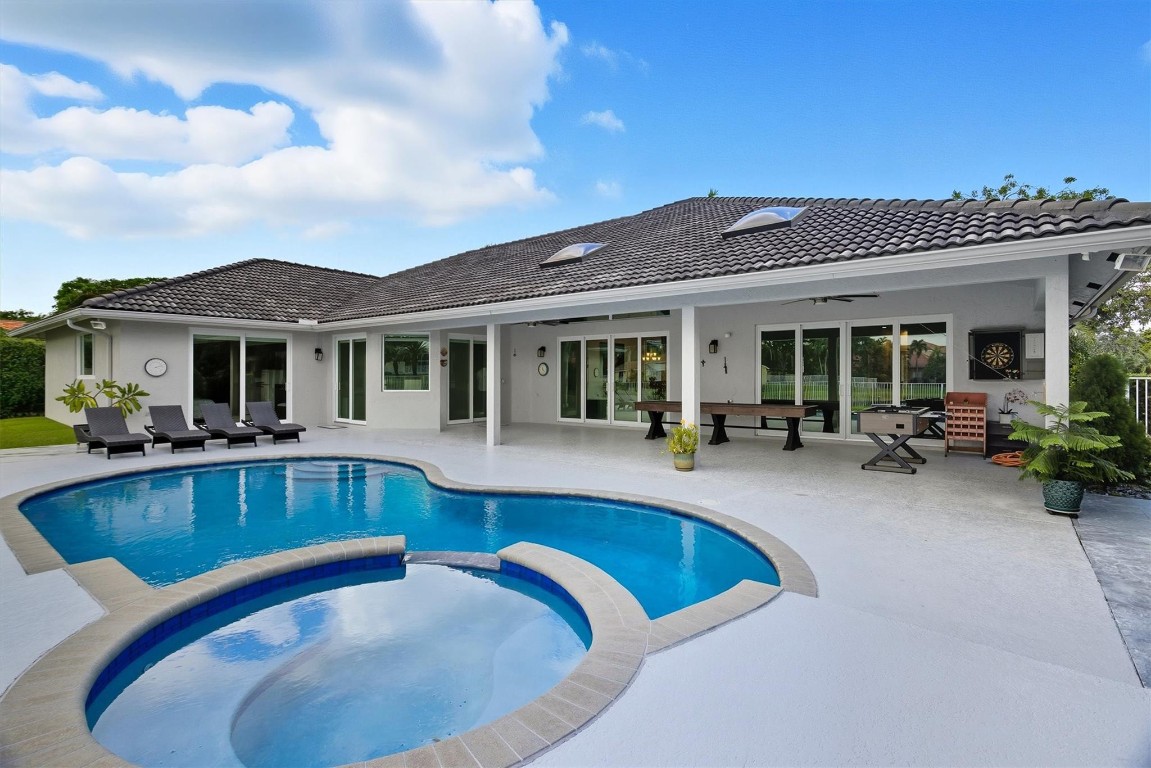 SECTOR 7 SOUTH - Residential