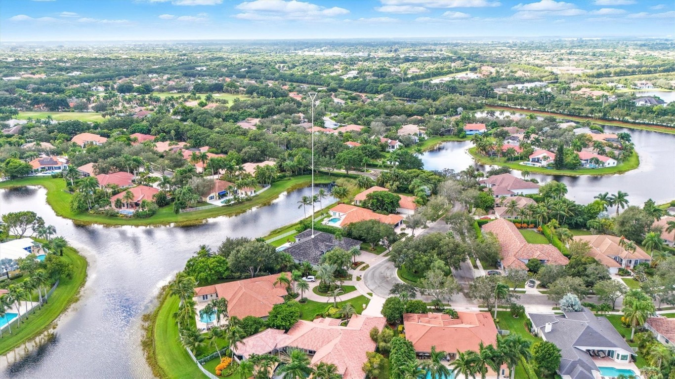 SECTOR 7 SOUTH - Residential