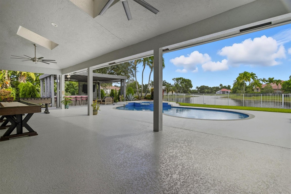 SECTOR 7 SOUTH - Residential