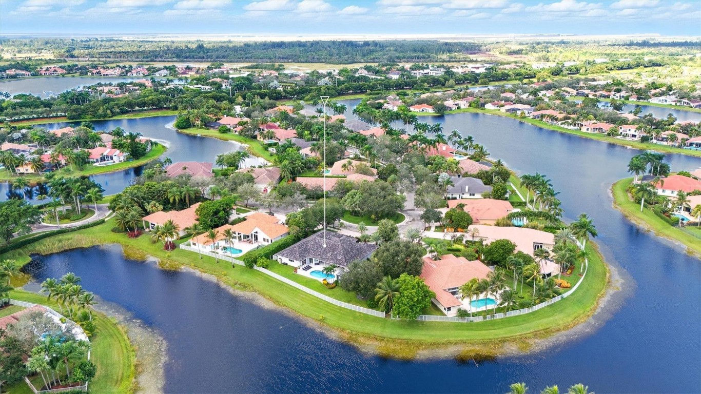 SECTOR 7 SOUTH - Residential