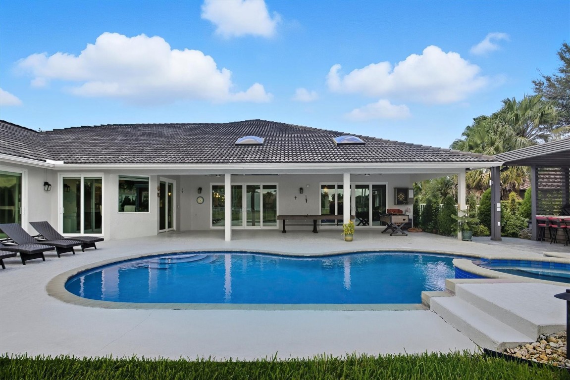 SECTOR 7 SOUTH - Residential