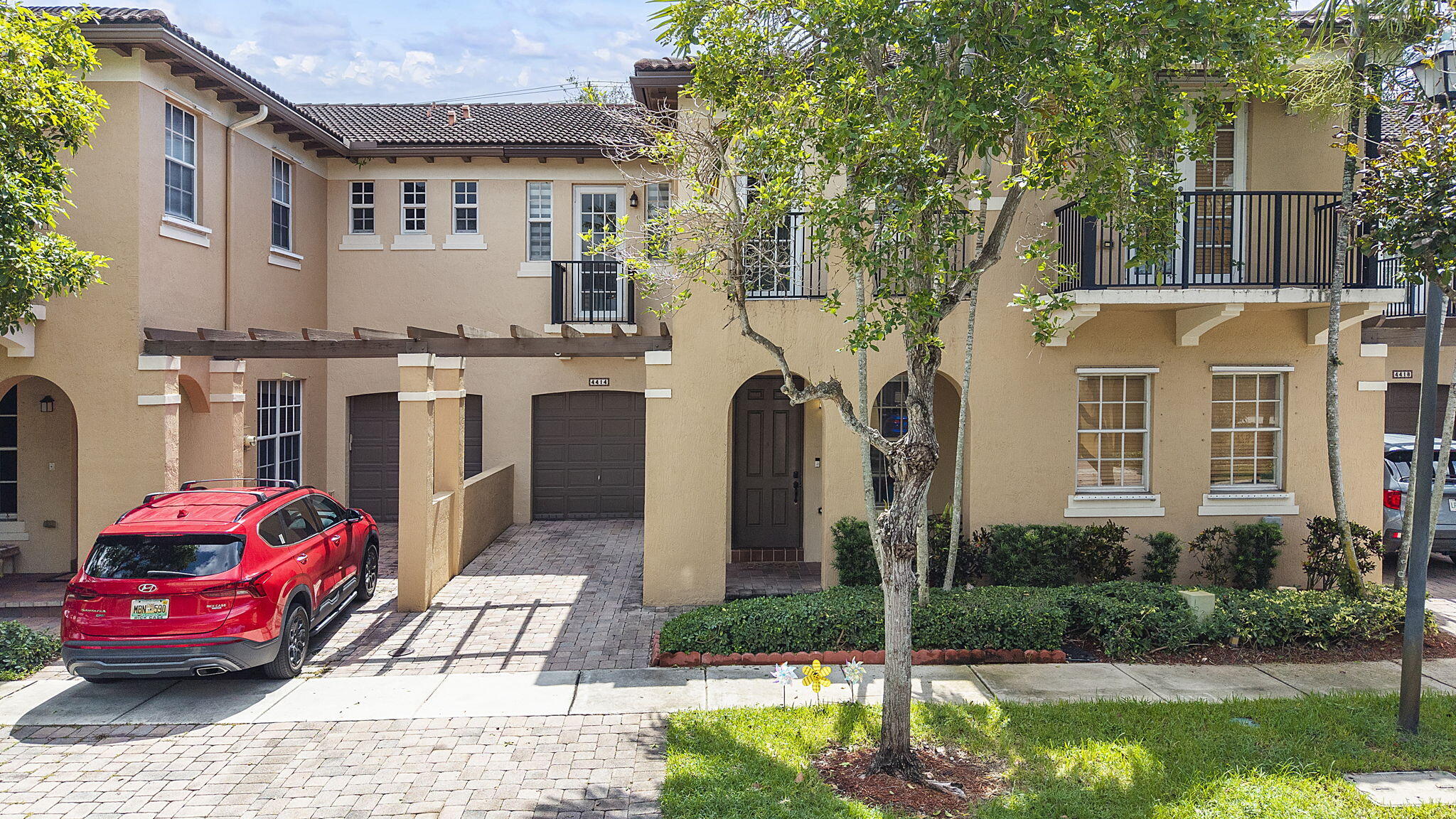 4414 MORGAN Lane