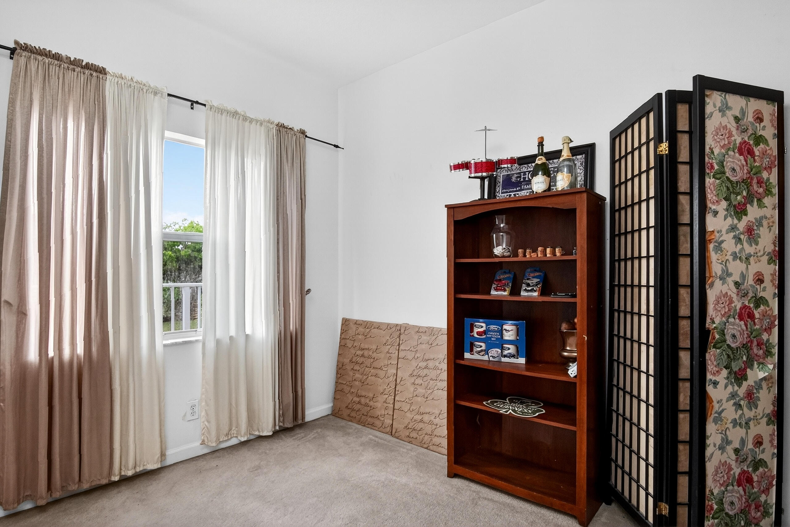 TAMARIND LAKES SUB - Residential