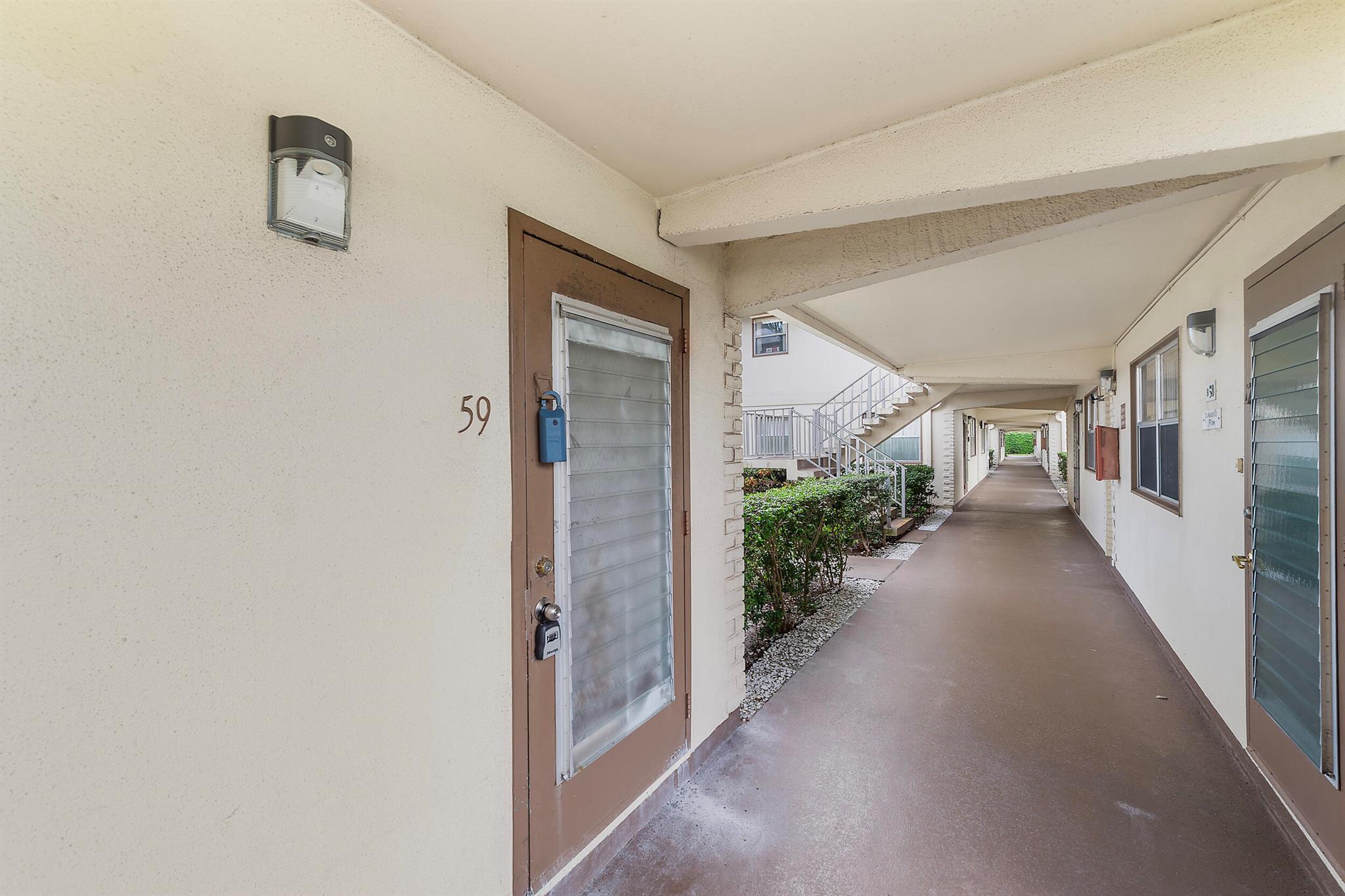 KINGS POINT SAXONY CONDOS - Residential Lease