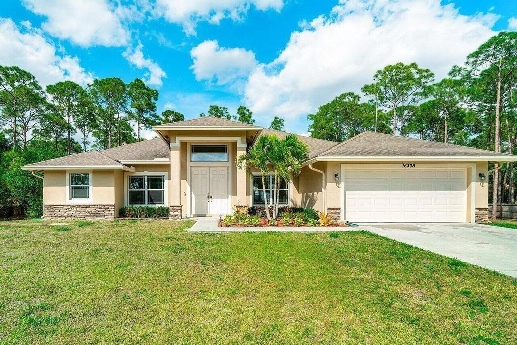 Photo of 16305 63rd Road N, Loxahatchee, FL 33470 (MLS # R10868593)