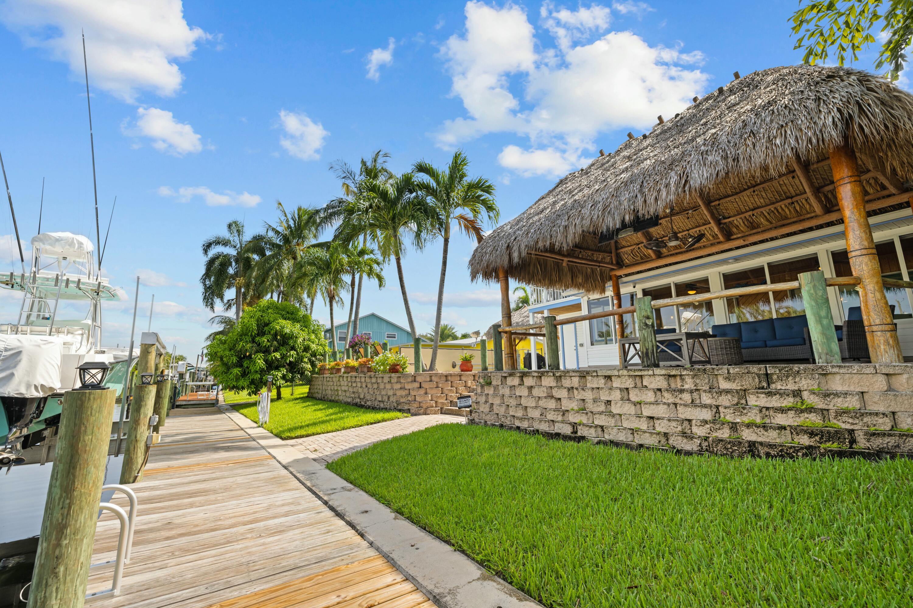 LIGHTHOUSE POINT - Residential