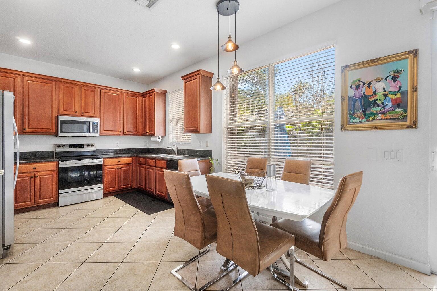 11480 Blue Violet Lane