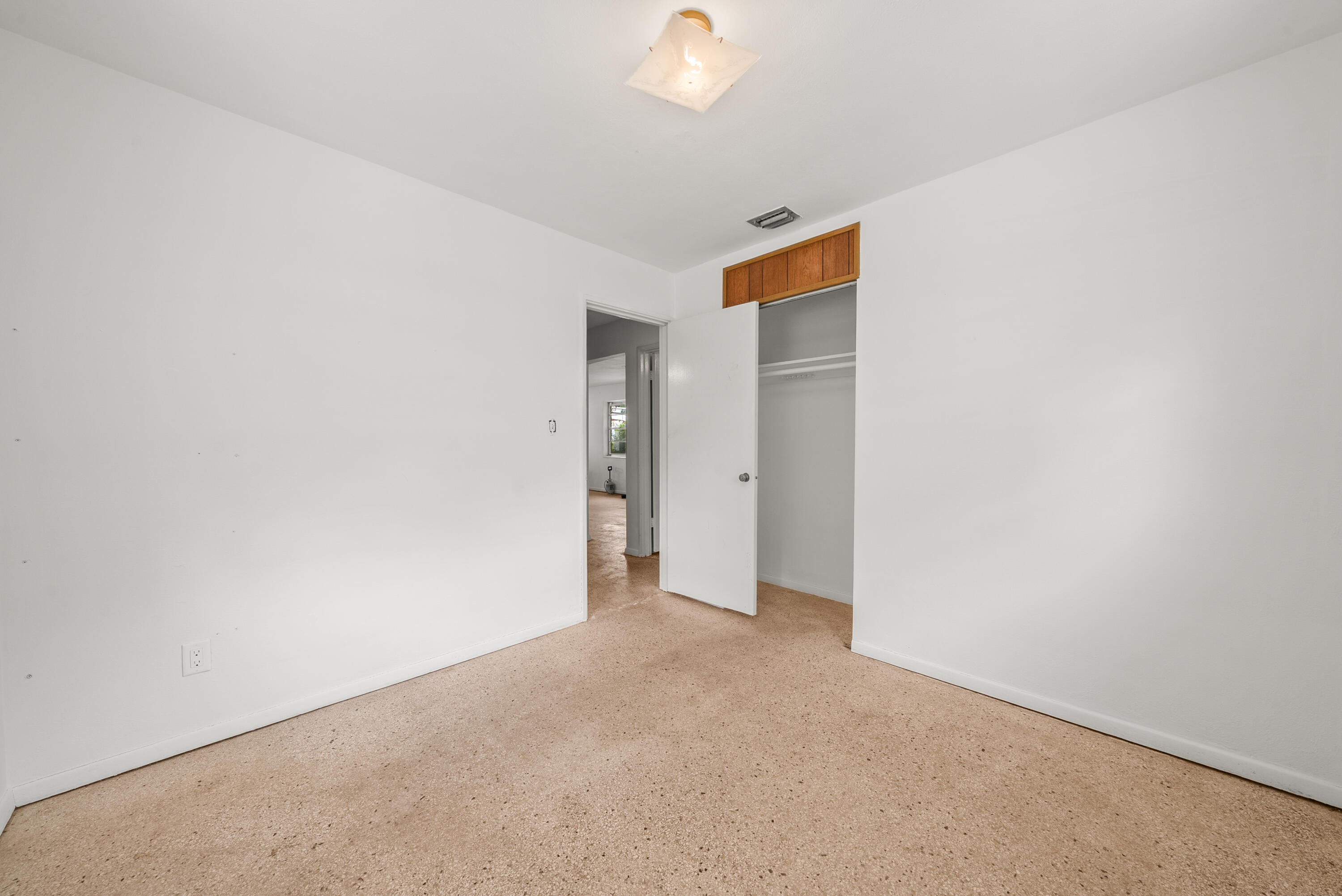 RIVERSIDE ESTATES ADD - Residential