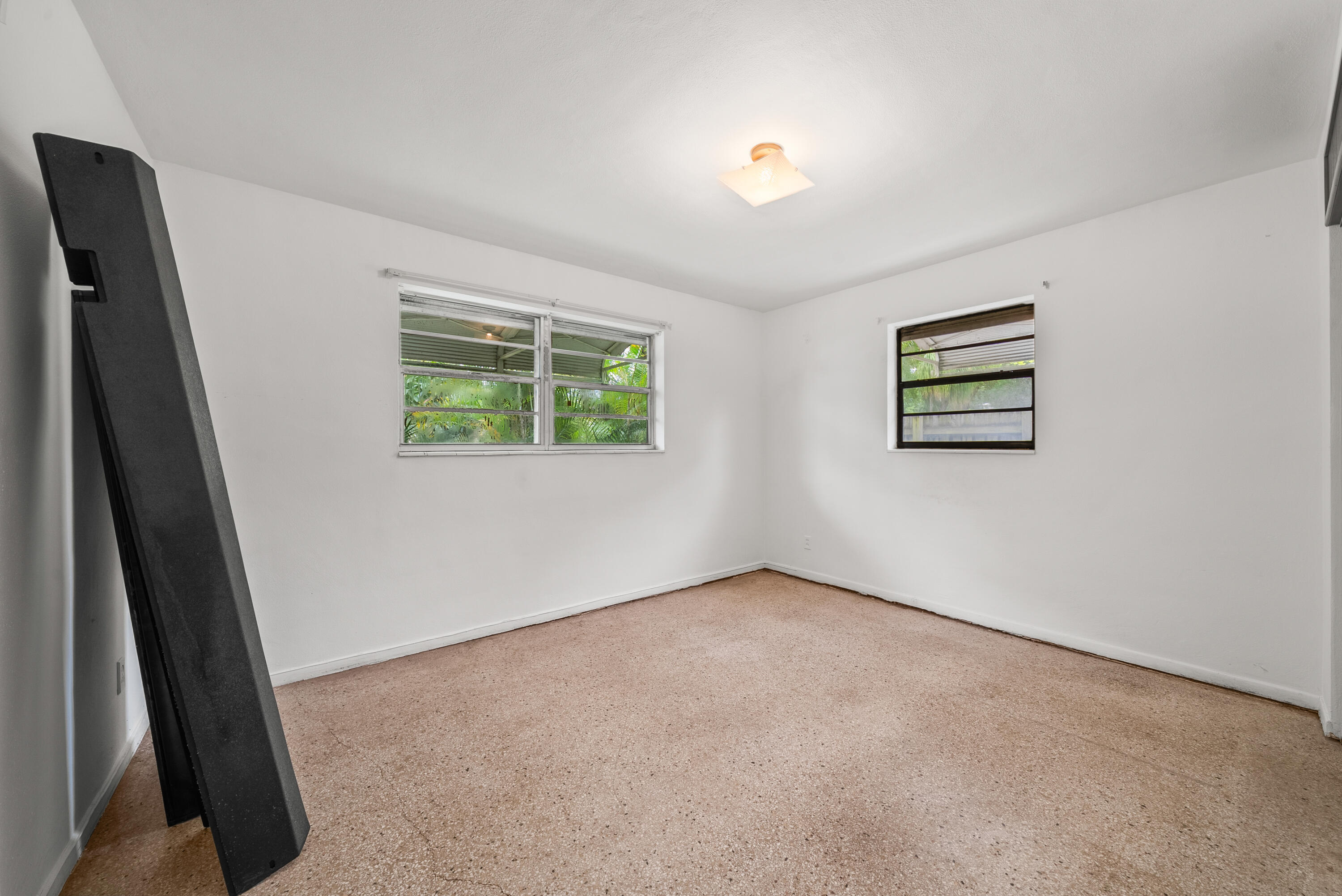 RIVERSIDE ESTATES ADD - Residential