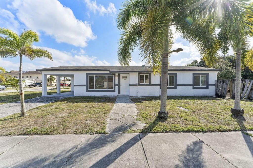 Photo of 240 NW 5th Street, Deerfield Beach, FL 33441 (MLS # R11107245)