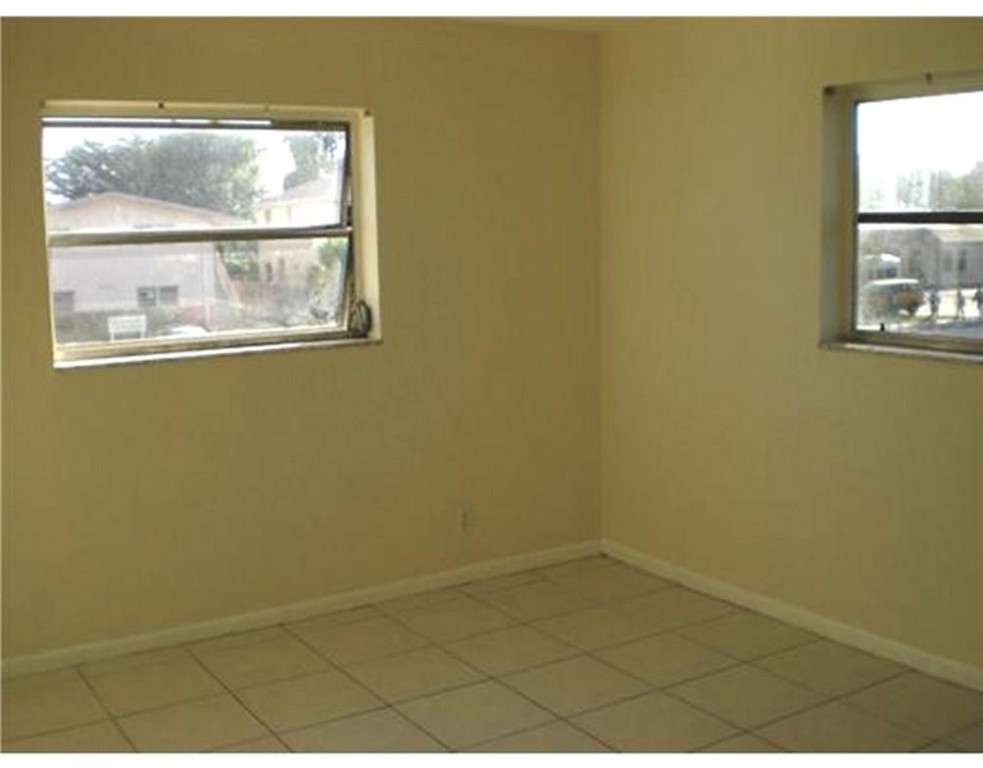 AVALON CONDO - Residential