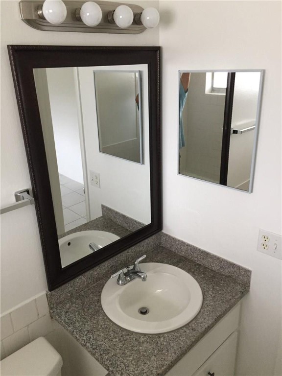 AVALON CONDO - Residential