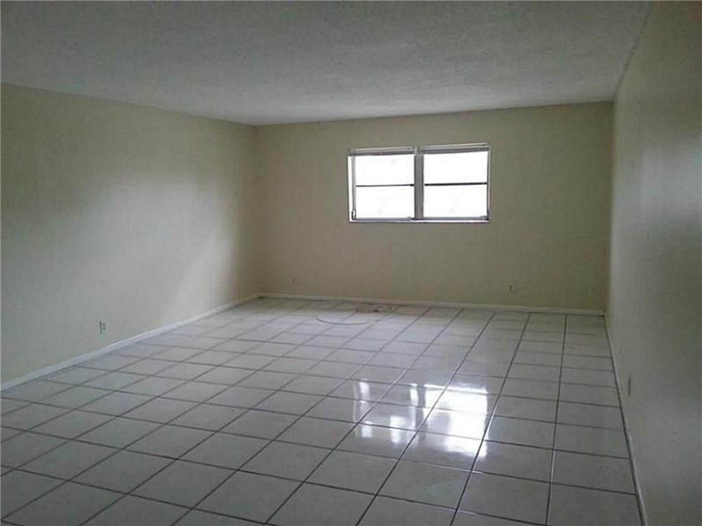 AVALON CONDO - Residential