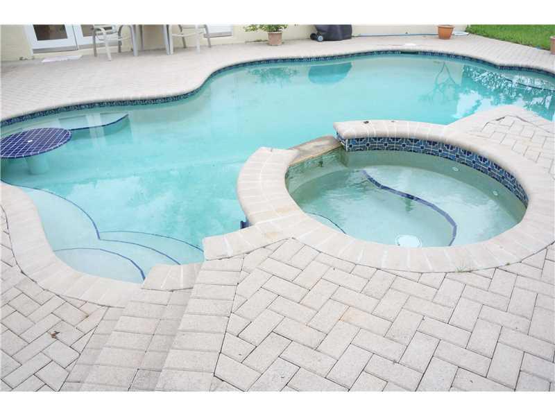 OAKWOOD HEIGHTS - Residential