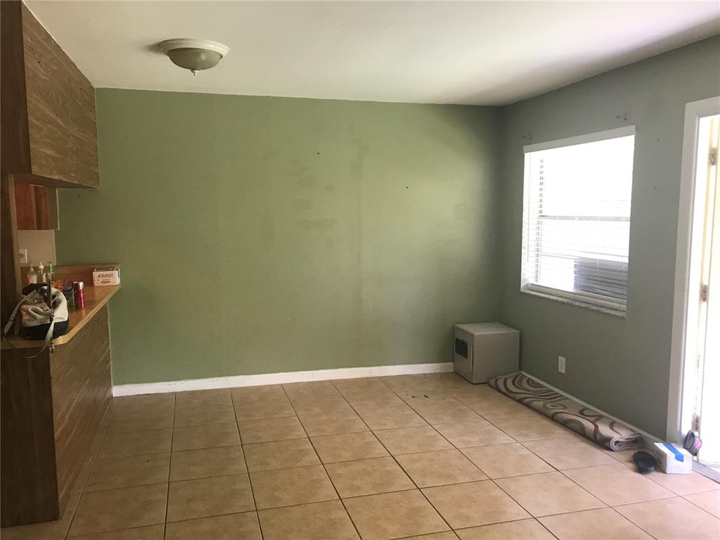 Canal Groves 22-31 B - Residential Lease