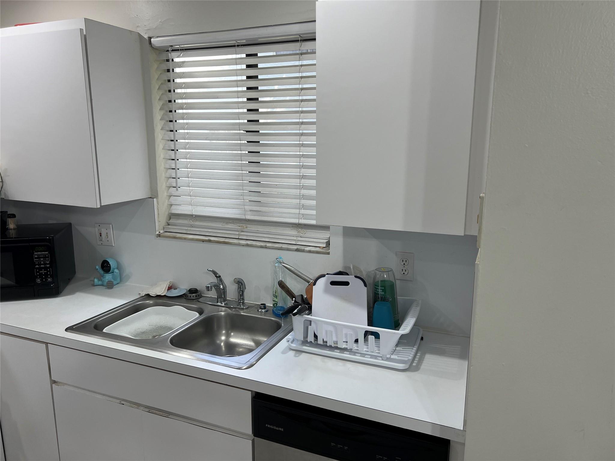 Glenwood Sub 69-33 B - Residential Income