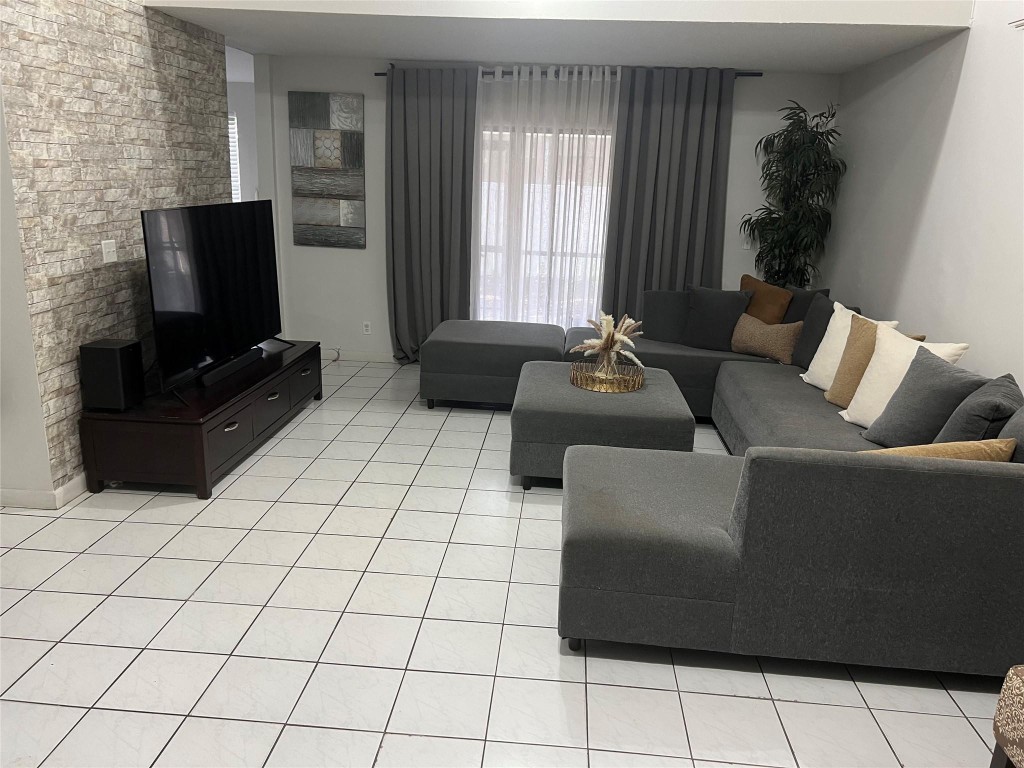 Glenwood Sub 69-33 B - Residential Income