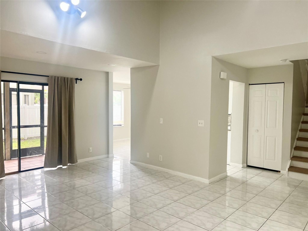 Glenwood Sub 69-33 B - Residential Income