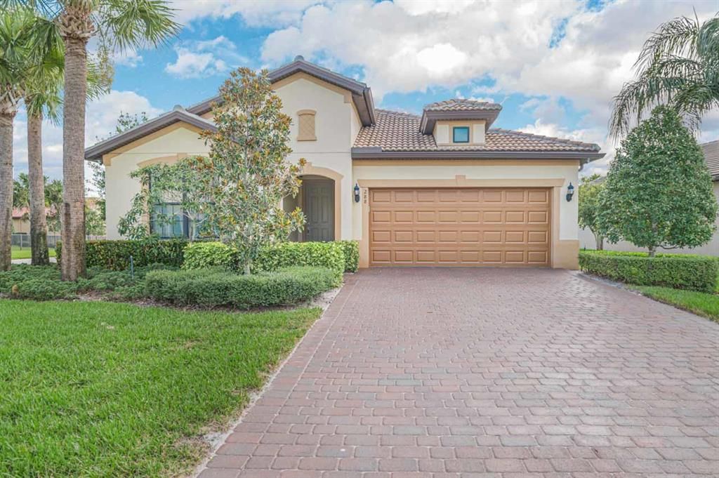 Photo of 288 SE Courances Drive, Port St Lucie, FL 34984 (MLS # R10736694)
